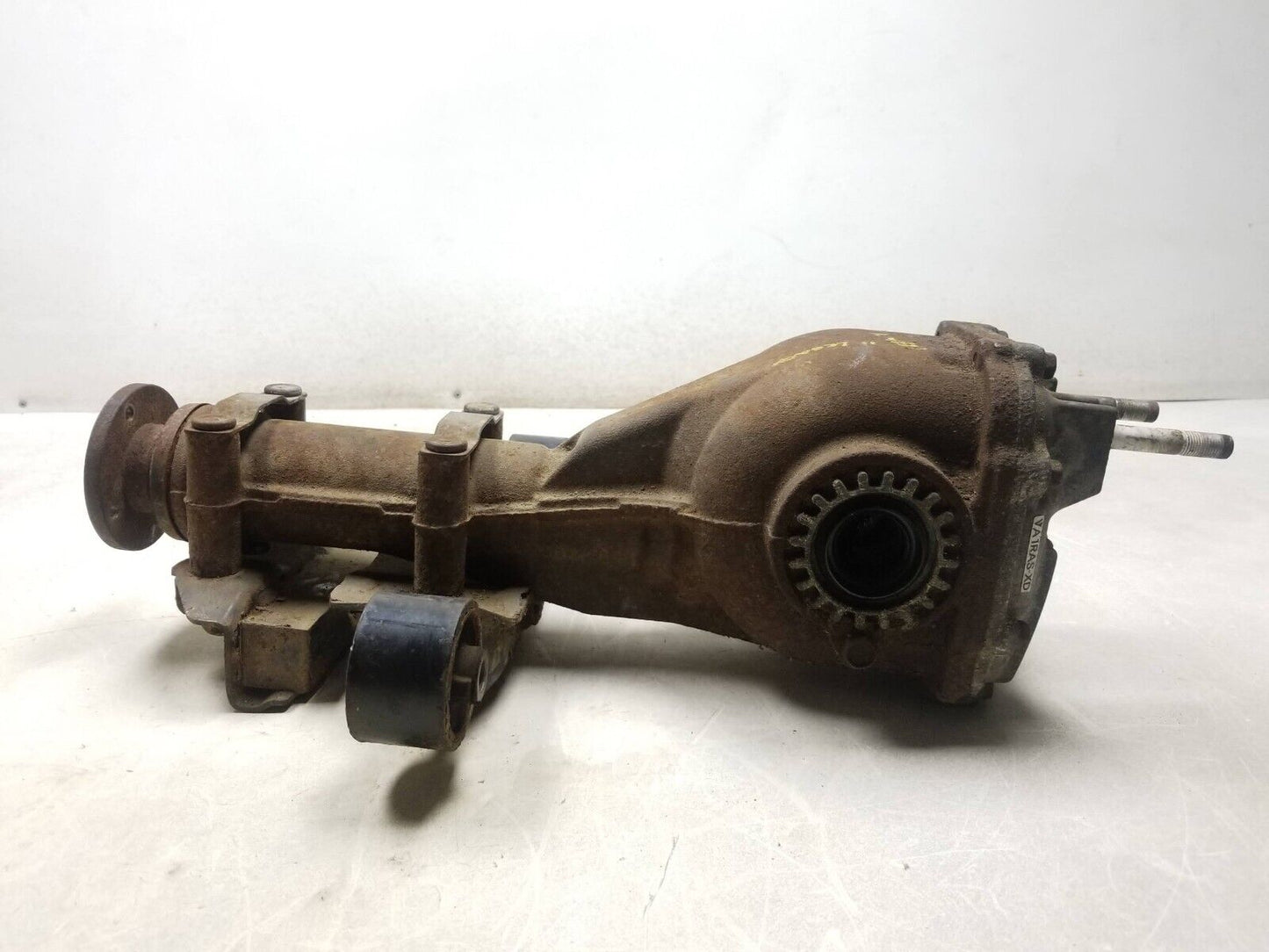 2010 - 2014 Subaru Legacy Rear Differential Carrier 2.5l OEM