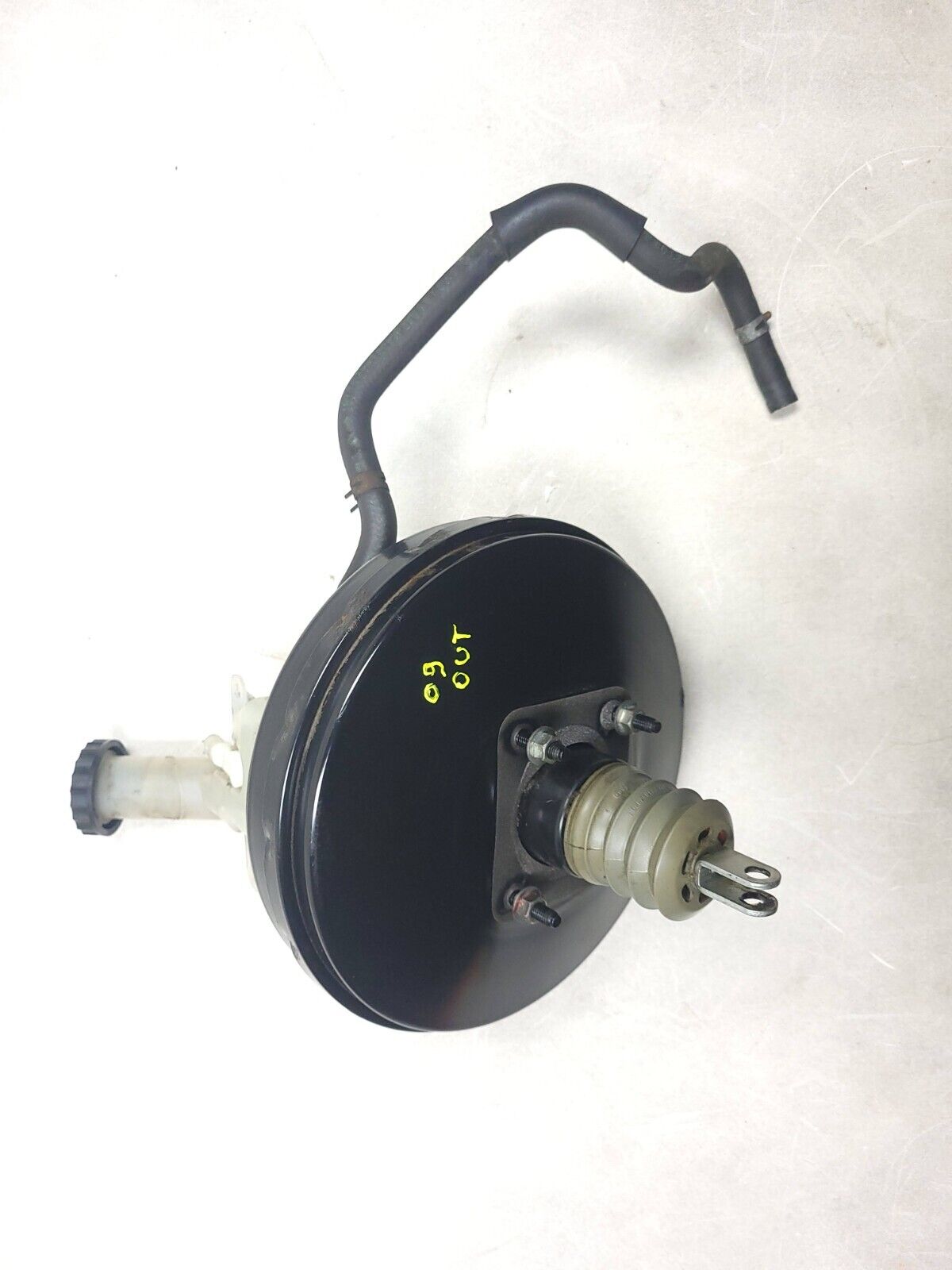 2007 - 2010 Mitsubishi Outlander Power Brake Booster & Master Cylinder 3.0l OEM