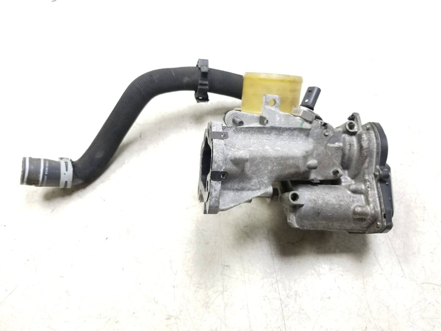 2017-2023 Alfa Romeo Stelvio Engine Motor Egr Valve 2.0 L OEM