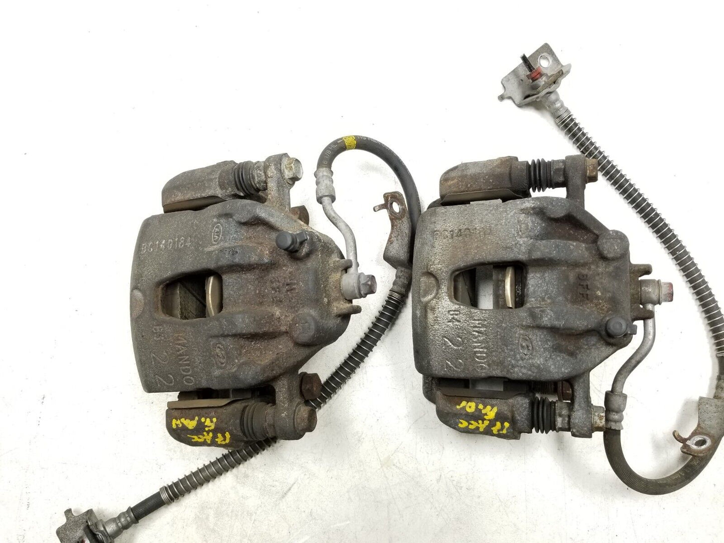 12 - 17 Hyundai Accent Front Brake Caliper Left & Right OEM