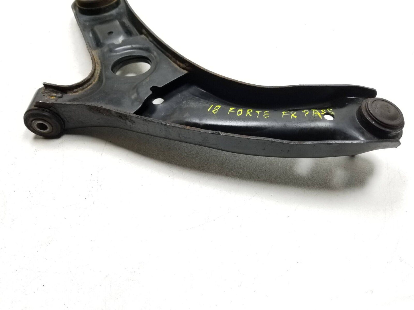 14 15 16 17 18 Kia Forte Front Lower Control Arm Passenger Side Right OEM