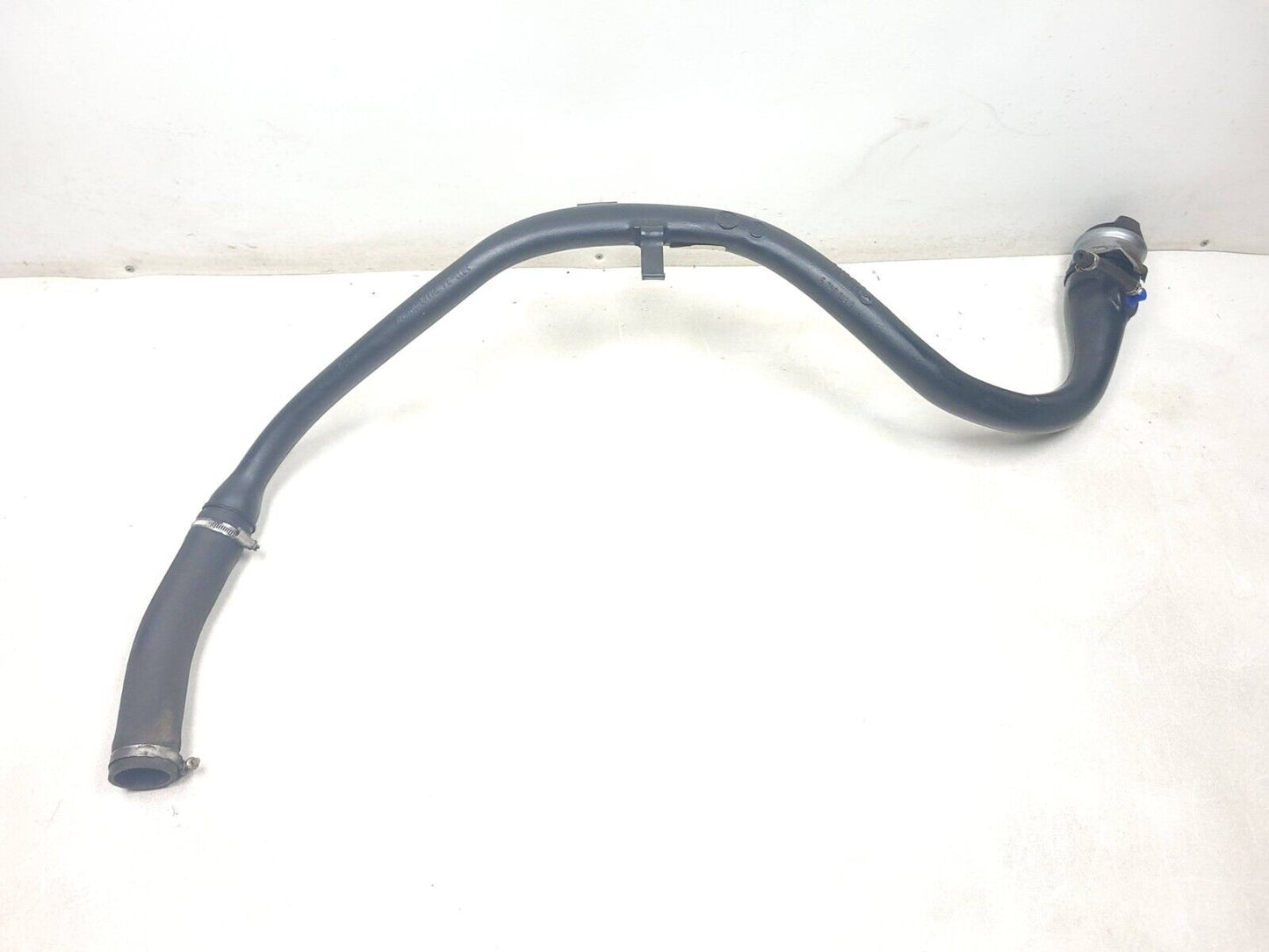 2006-2009 Range Rover Fuel Tank Filler Neck Hose Pipe OEM