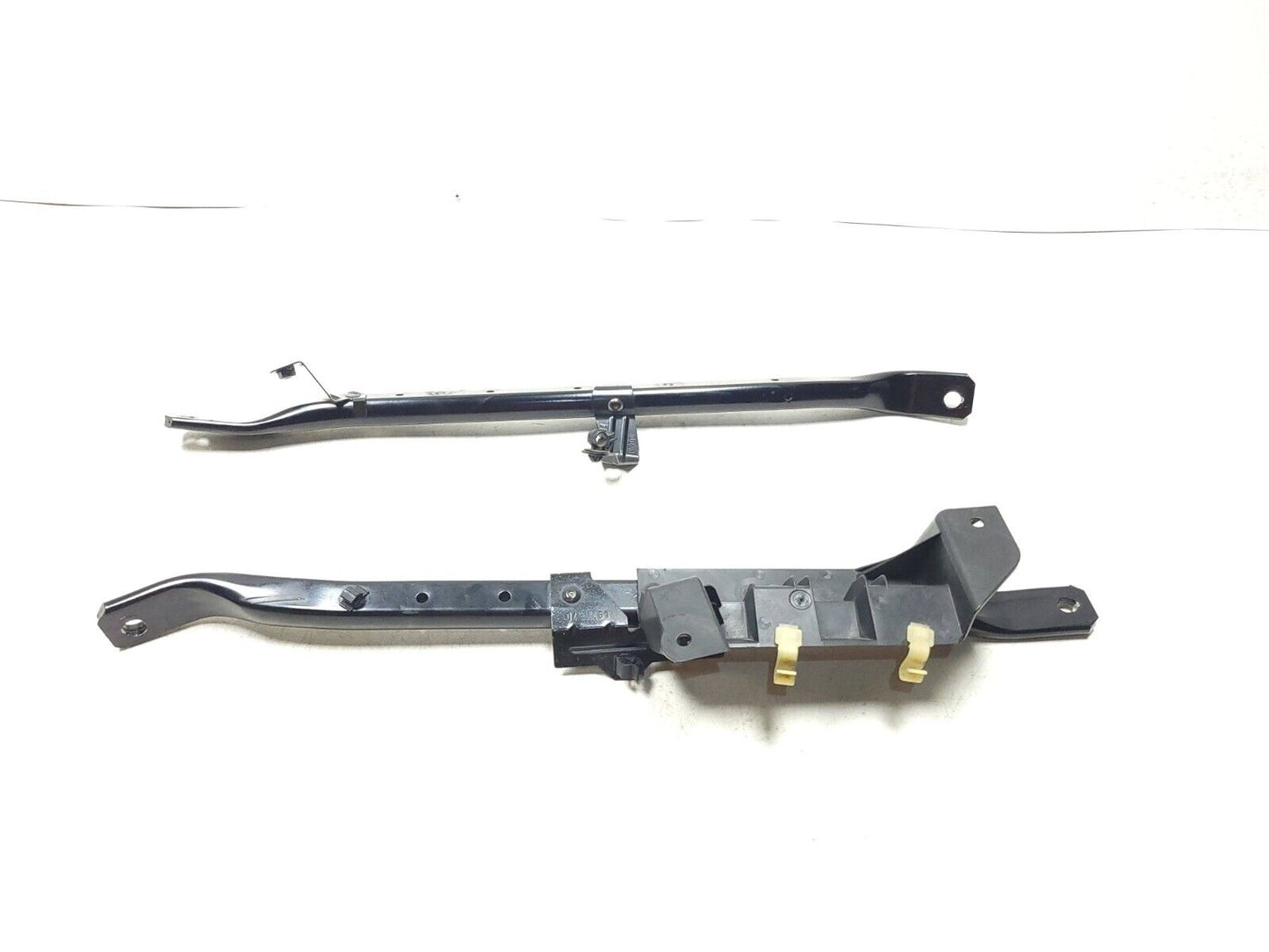 2017-2023 Alfa Romeo Stelvio Front Body Strut OEM