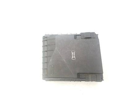 09 - 18 Volkswagen Tiguan Fuse Box OEM