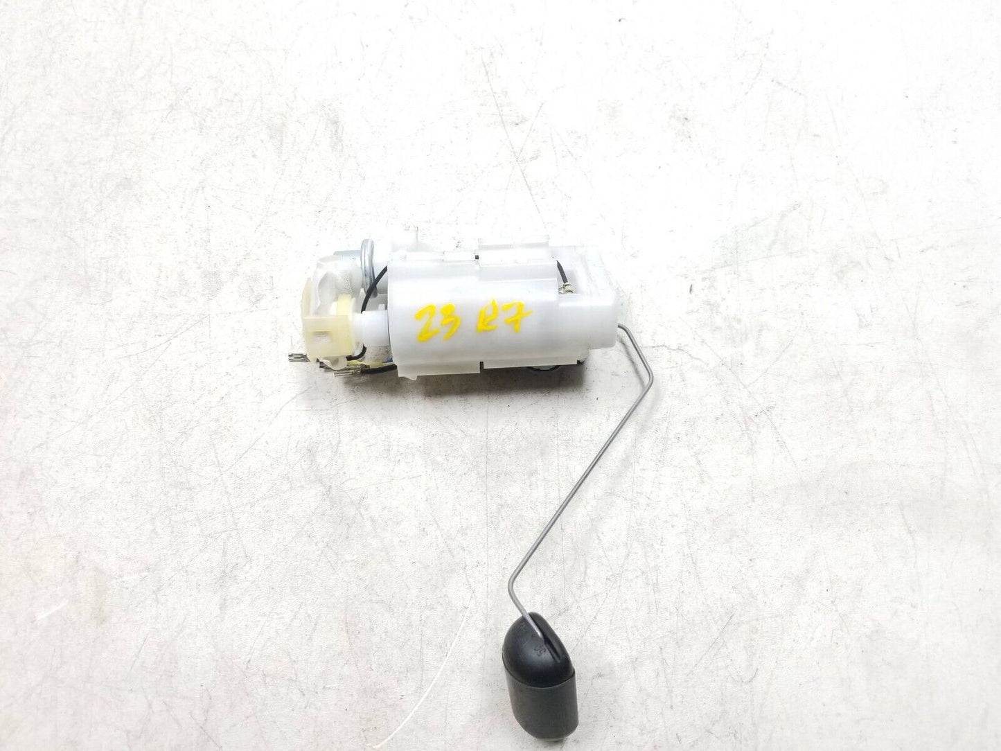 2022-2024 Yamaha Yzf-r7 Yzfr7 Fuel Pump OEM