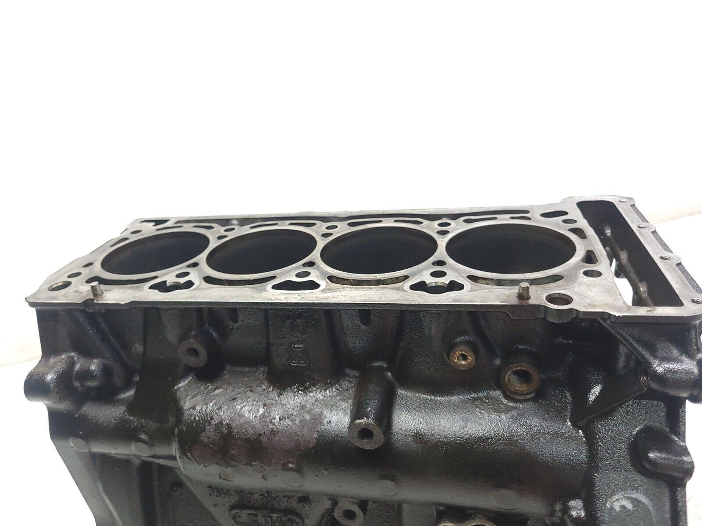 09 - 17 Volkswagen Tiguan Engine Cylinder Block 2.0t OEM