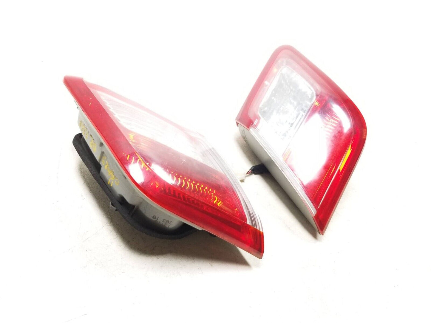 2010 2011 Toyota Camry Tail Light Inner Left & Right OEM