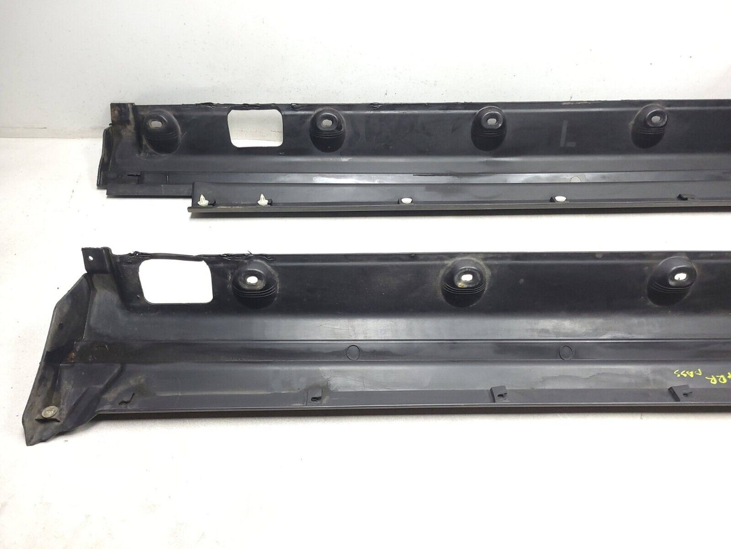 2006-2009 Range Rover Rocker Skirt Panel Molding Left & Right OEM