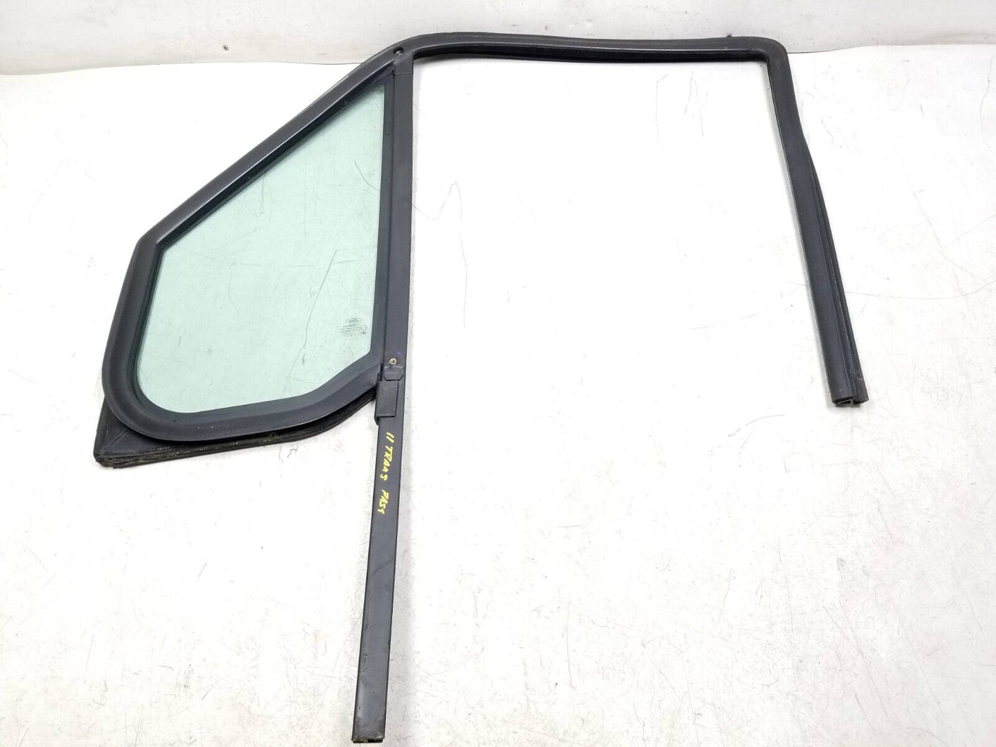 10 - 13 Ford Transit Connect Front Door Vent Glass Passenger Side Right  OEM