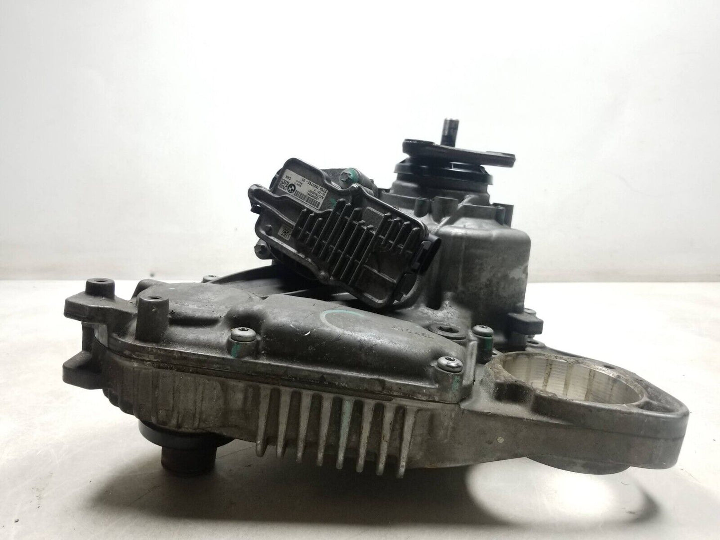 13 14 BMW X6 Xdrive35i Transfer Case W/ Actuator Motor OEM