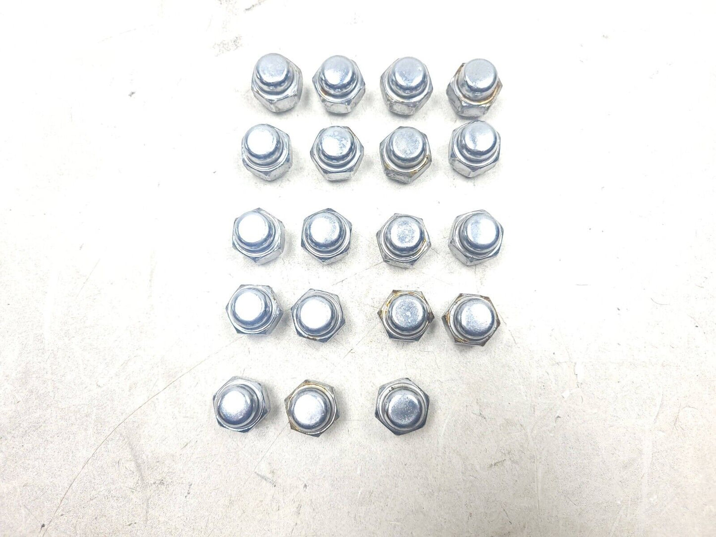 2007 - 2012 Mazda Cx-7 Wheel Lug Nut 19pcs OEM