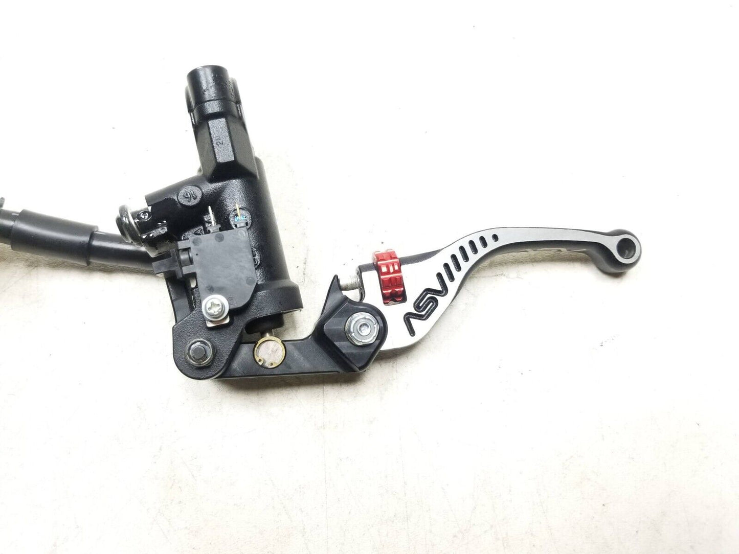 2022 - 2024 Yamaha Yzf-r7 Yzfr7 Front Brake Master Cylinder & Lever Asv OEM