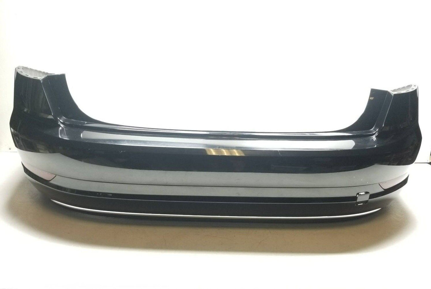 19 20 21 Volkswagen Wv Jetta Rear Bumper Cover * Paint Code : L041 * ✅