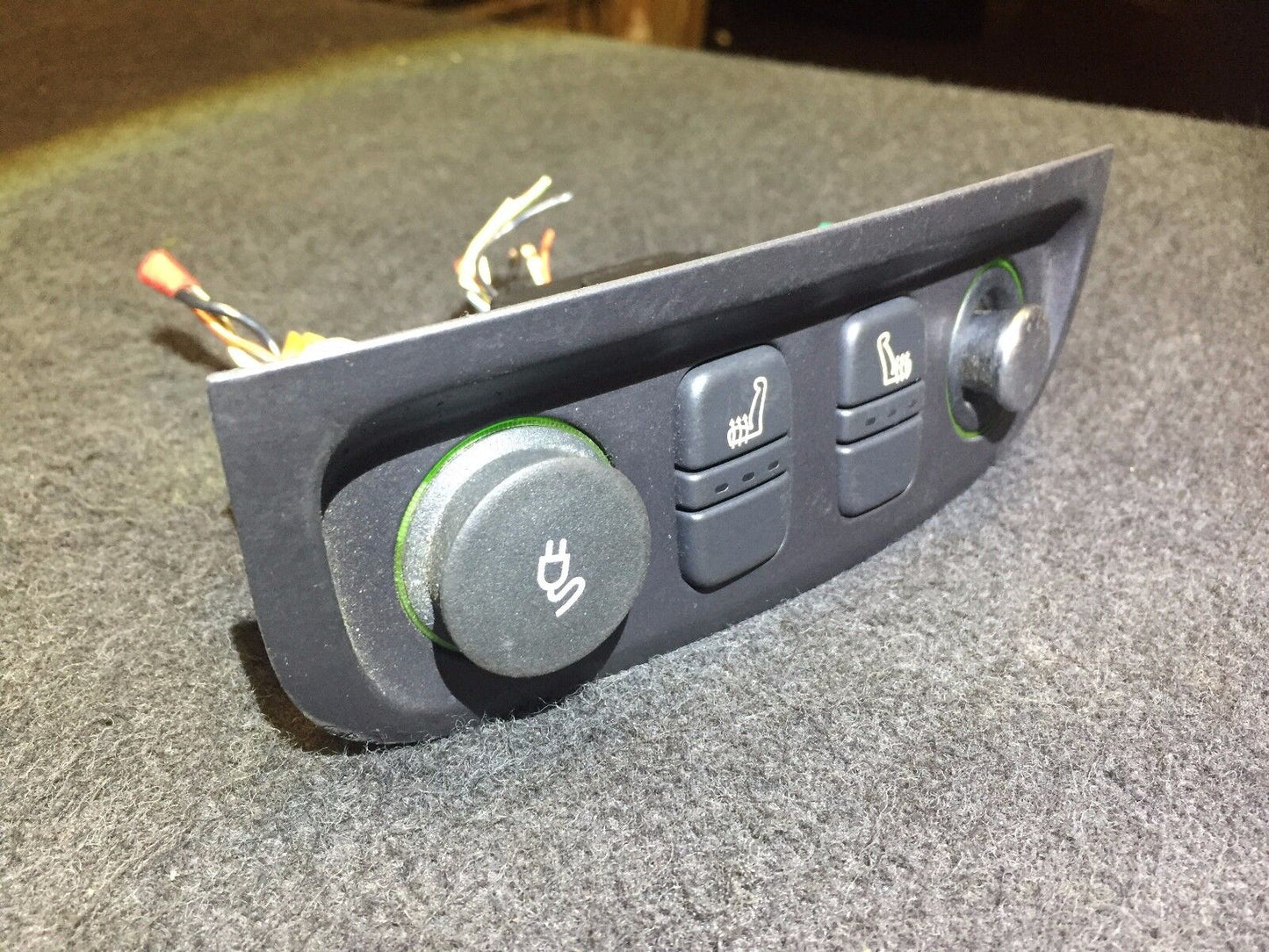 04 05 06 07  08 09 Jaguar Xj8 Rear Seat Heated Switch Seat Switch Heater OEM Vdp