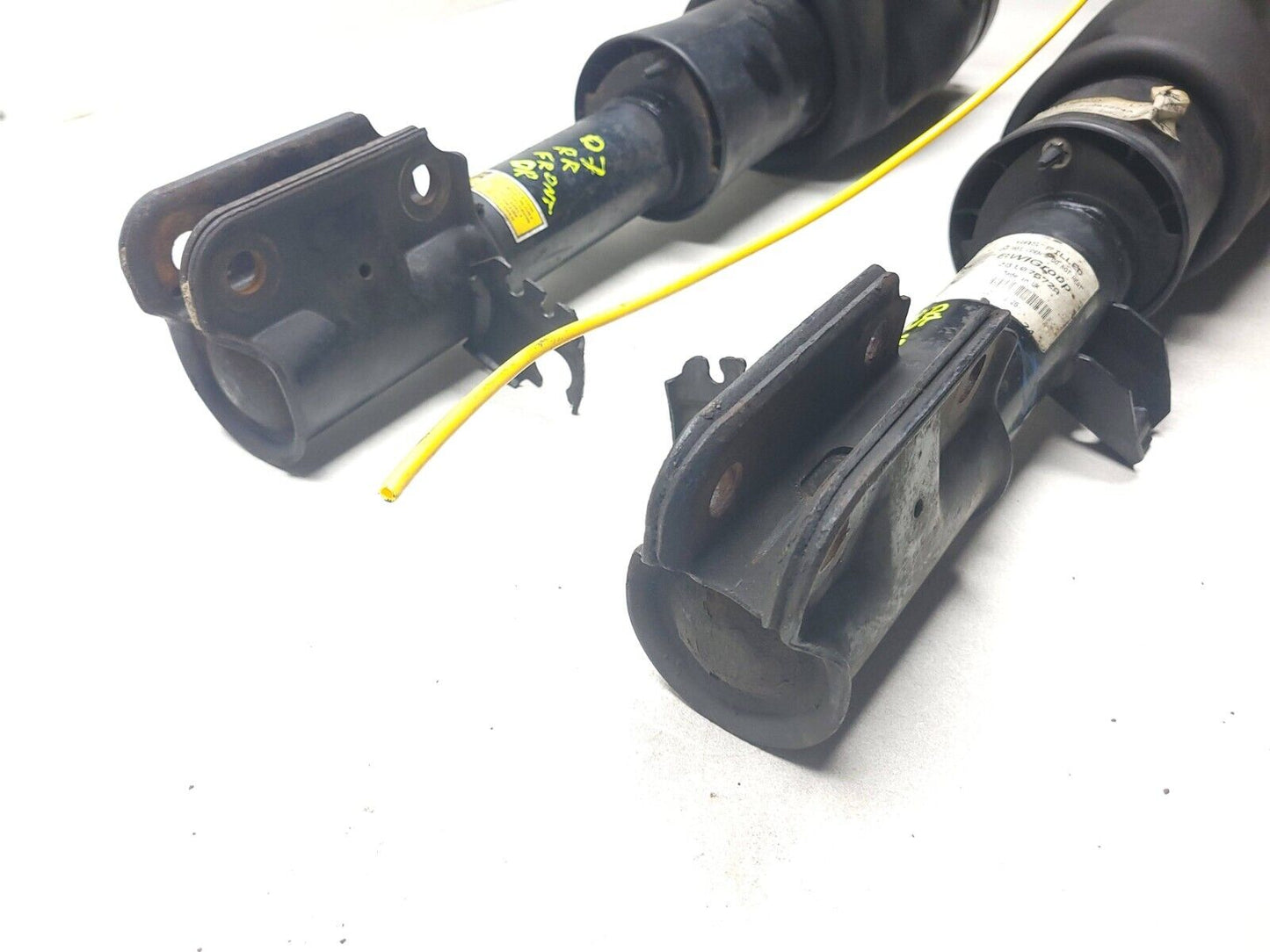 2006-2009 Range Rover Front Air Suspension Strut Spring Pair OEM