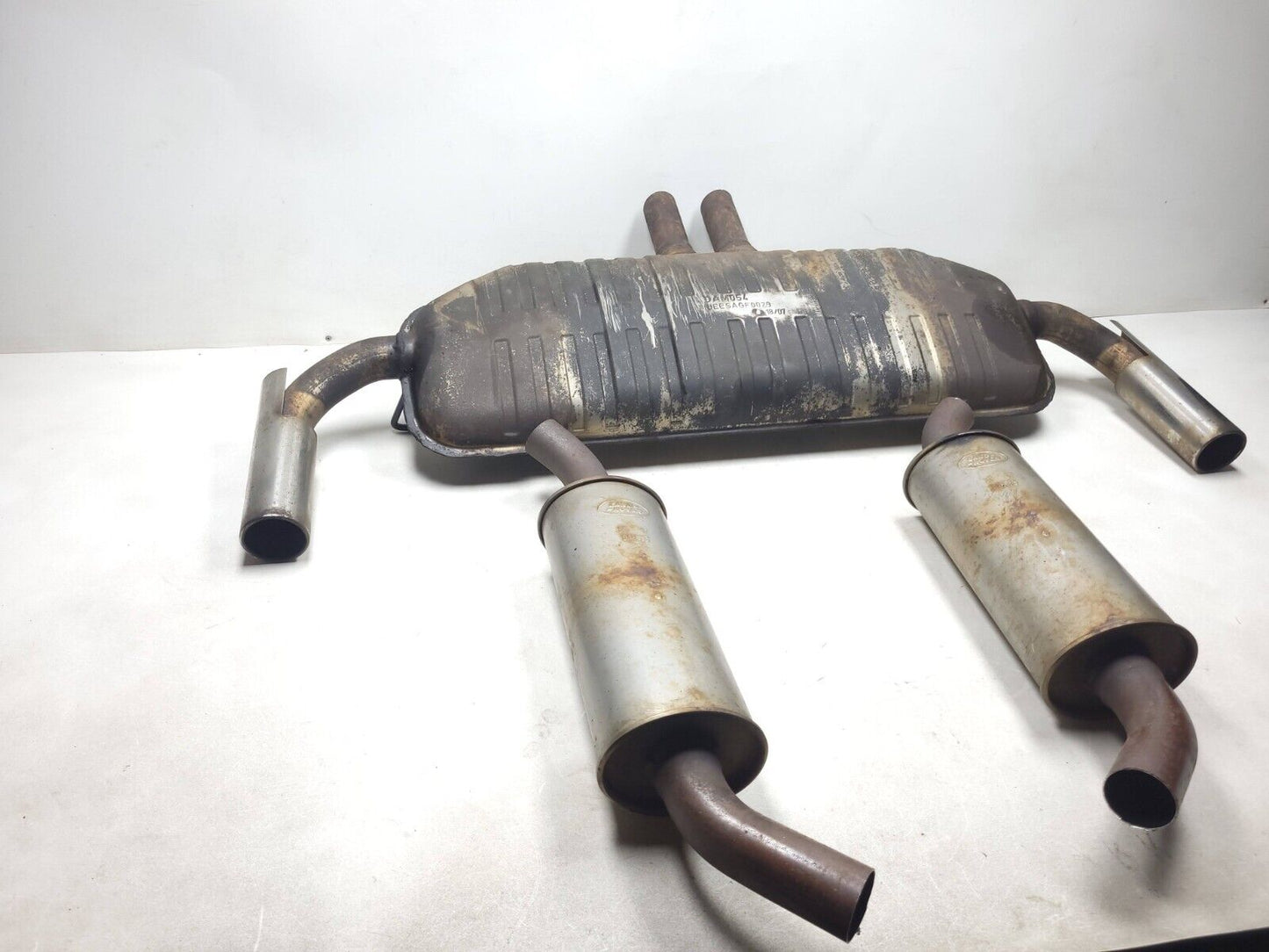 2006-2009 Range Rover Rear Exhaust Muffler W/ Resonators OEM