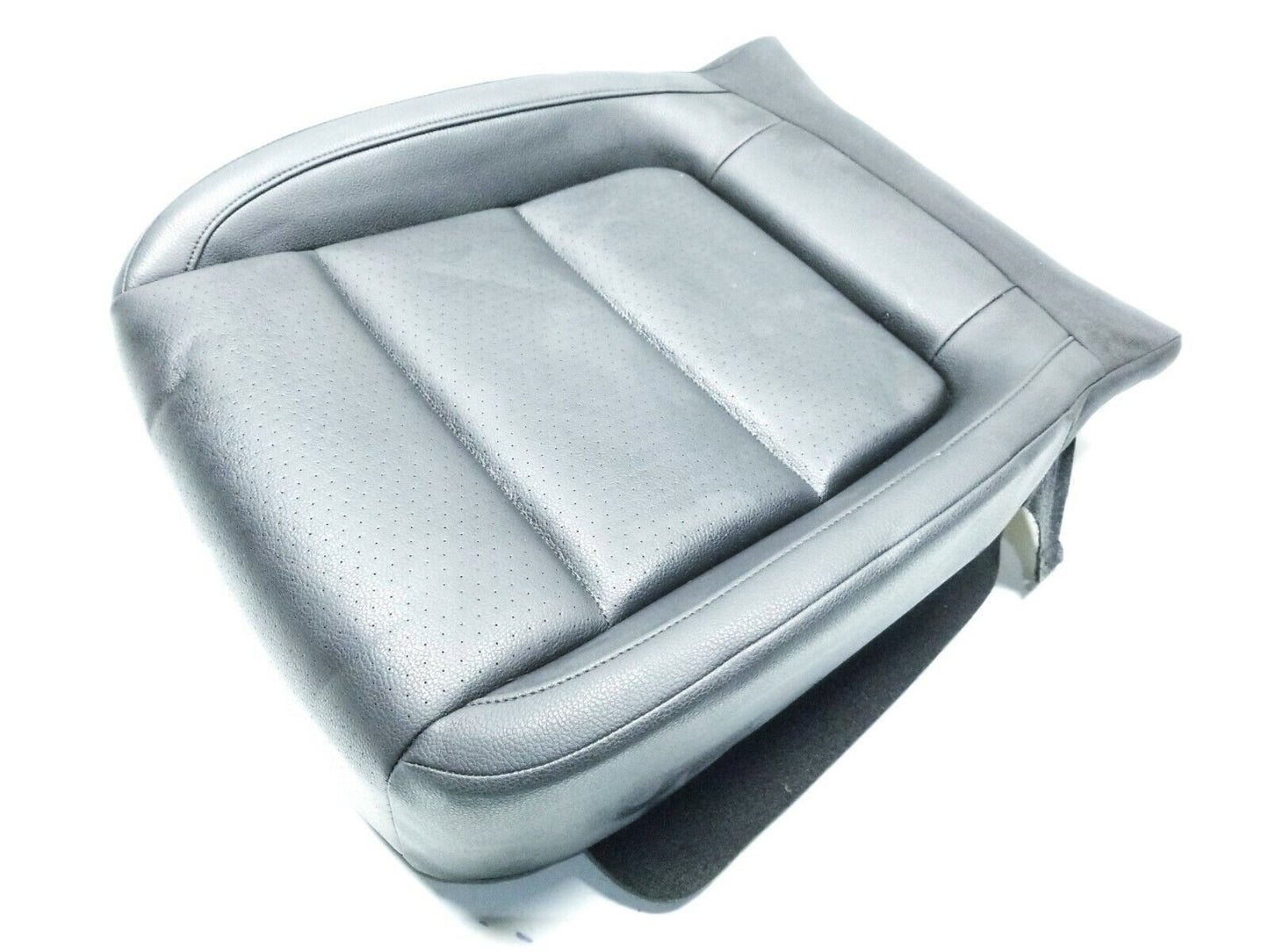 09 11 12 13 14 15 16 17 VW Tiguan Front Passsenger Seat Lower Cushion OEM 43k
