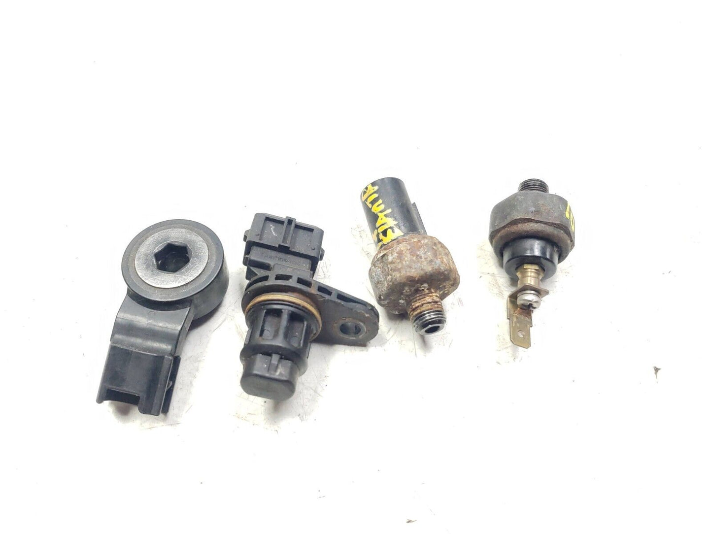 2007 - 2010 Hyundai Elantra Engine Knock Oil Pressure Air Crank Sensor OEM