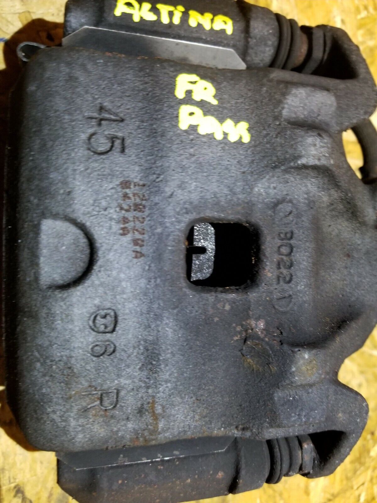 09 10 11 12 Nissan Altima Front Right Passenger Side Brake Caliper OEM 78k