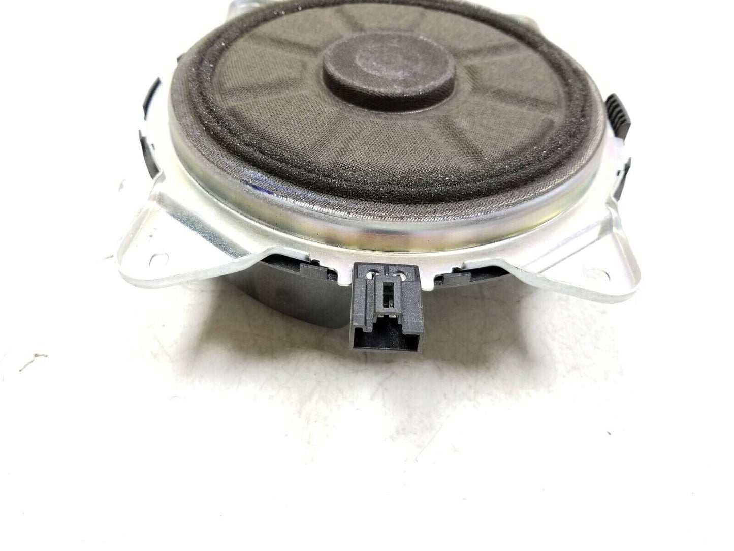 2006 - 2011 Toyota Rav-4 Subwoofer Jbl Speaker  OEM