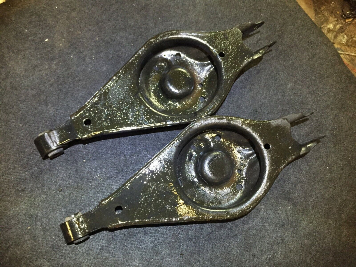 09 10 11 12 Lincoln MKS Rear Lower Control Arm Pair OEM