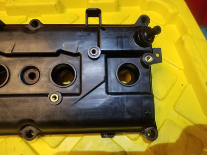 07 - 12 Nissan Sentra Valve Cover 2.0l OEM