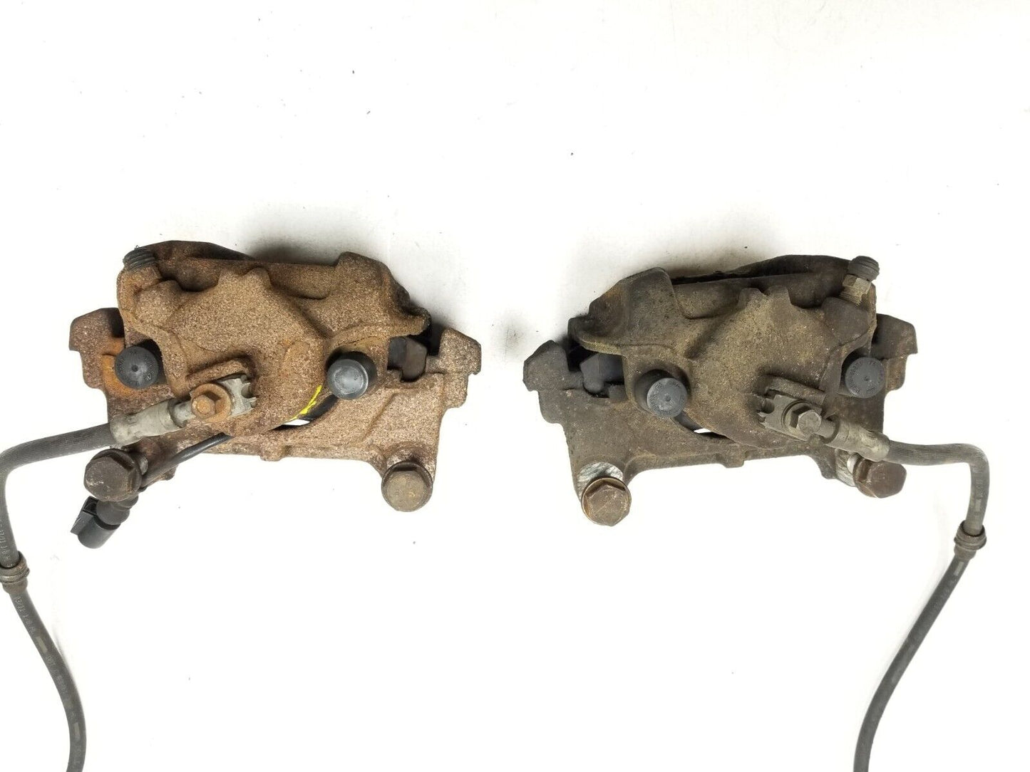 2009 - 2017 Volkswagen Tiguan Brake Caliper Front Left & Right OEM