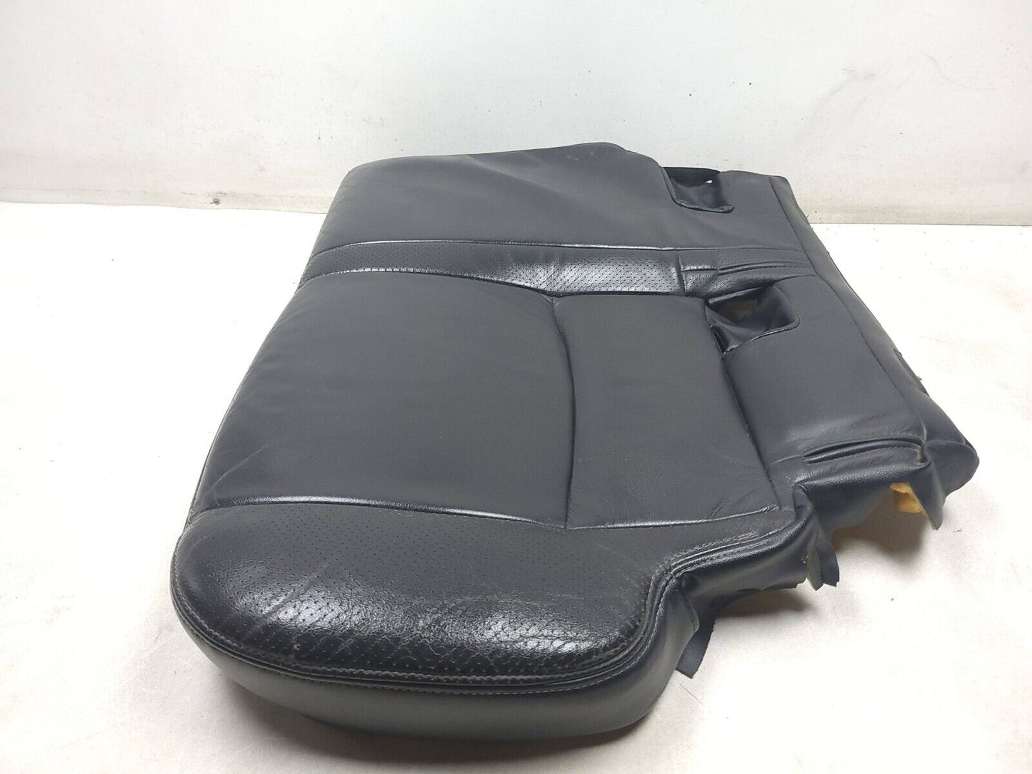 2007 - 2013 Mitsubishi Outlander Seat Cushion Bottom Rear 2nd Row OEM