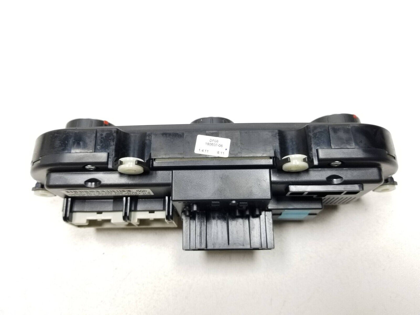 2010 2011 Volkswagen Tiguan Climate Ac Heater Controls OEM