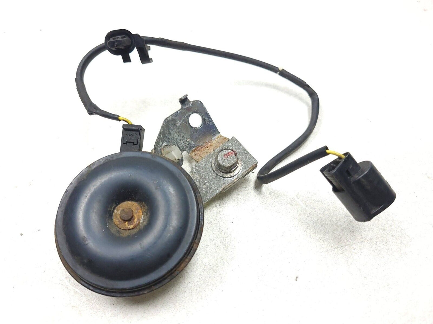 07 - 13 Mitsubishi Outlander Horn Signal OEM