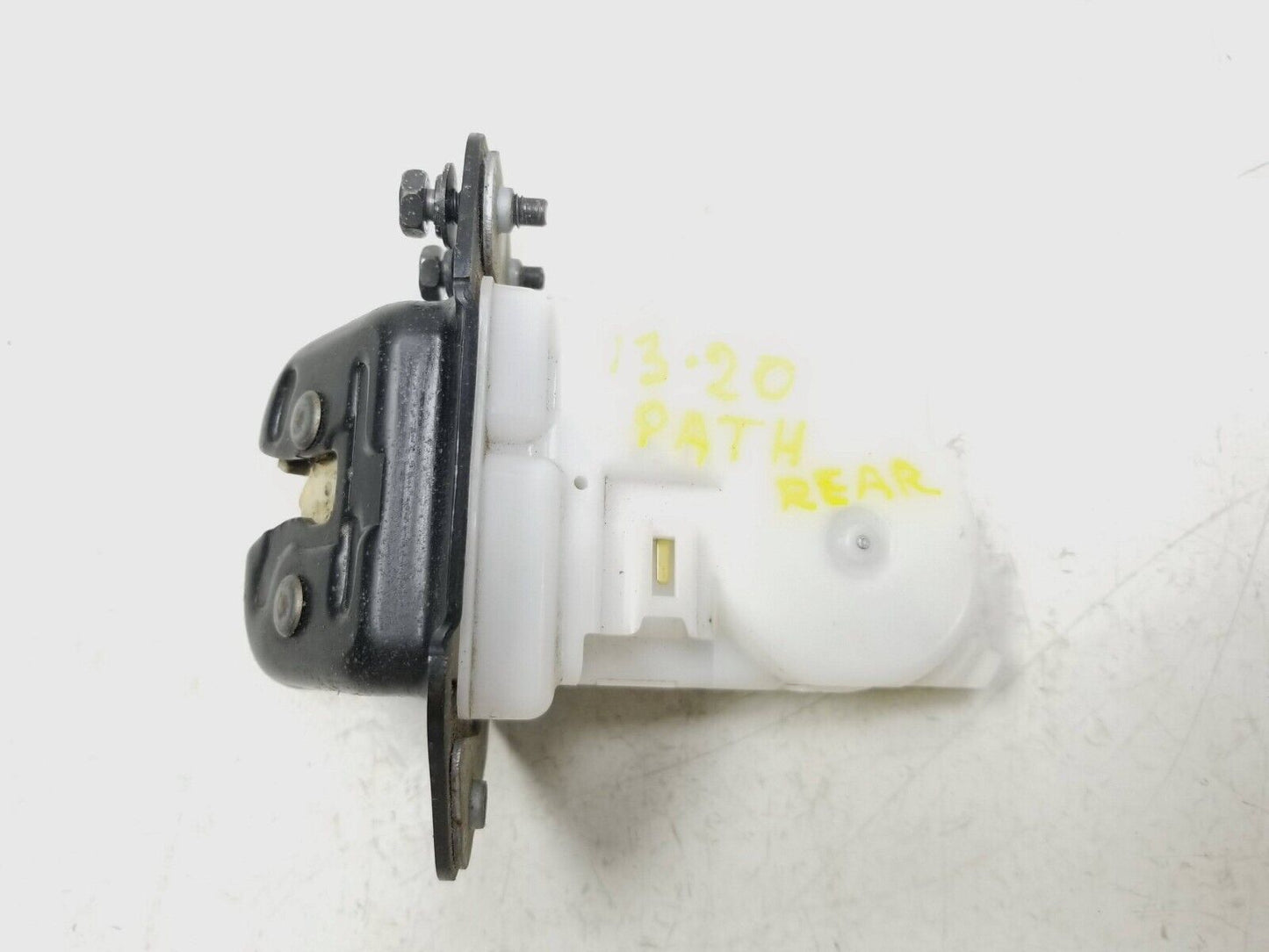 2013 - 2020 Nissan Pathfinder Tailgate Hatch Lock Latch Actuator OEM