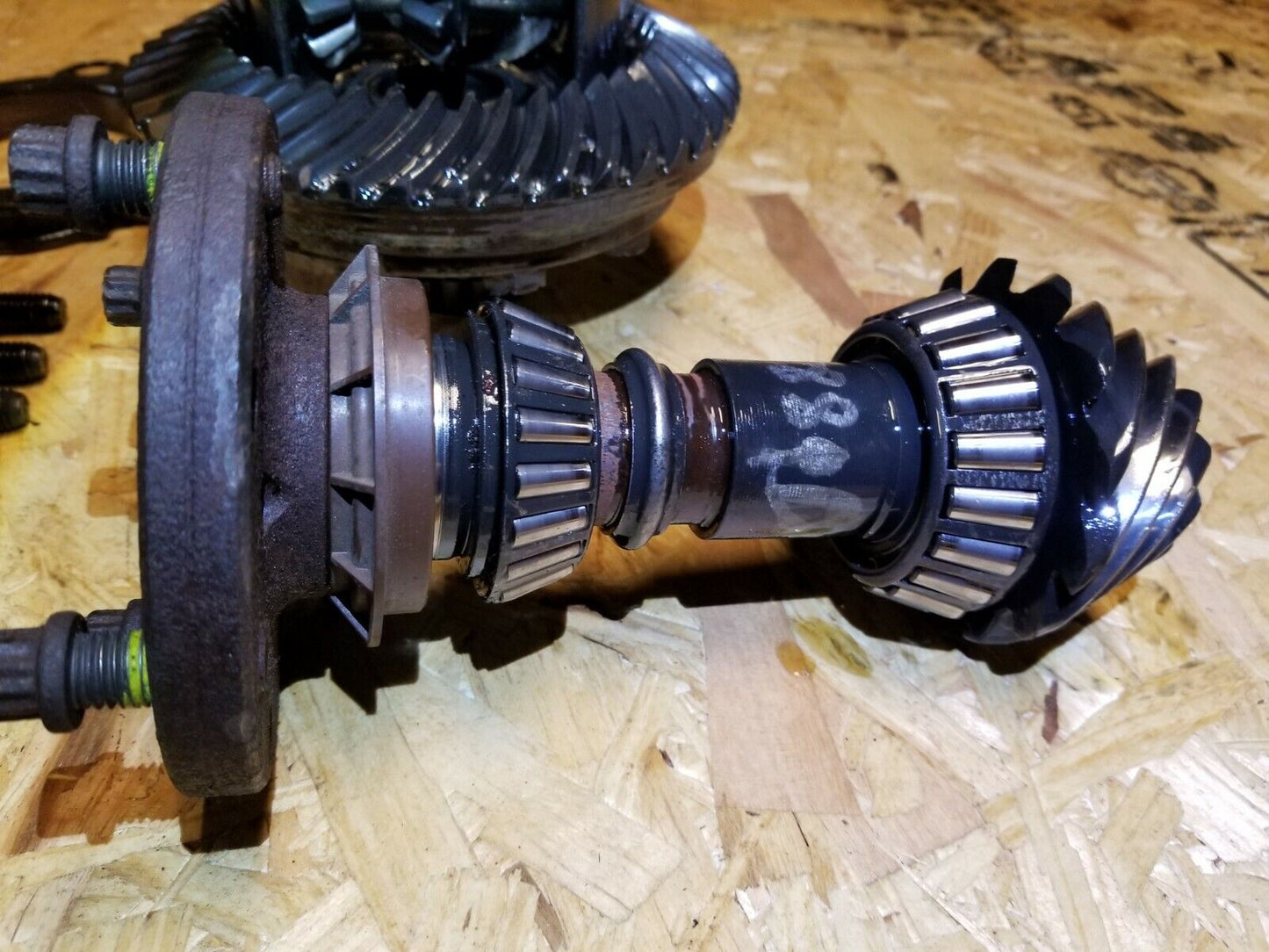 05 06 07 08 09 Ford Mustang Rear Differential Gear Ratio 3.31 OEM 44k Miles