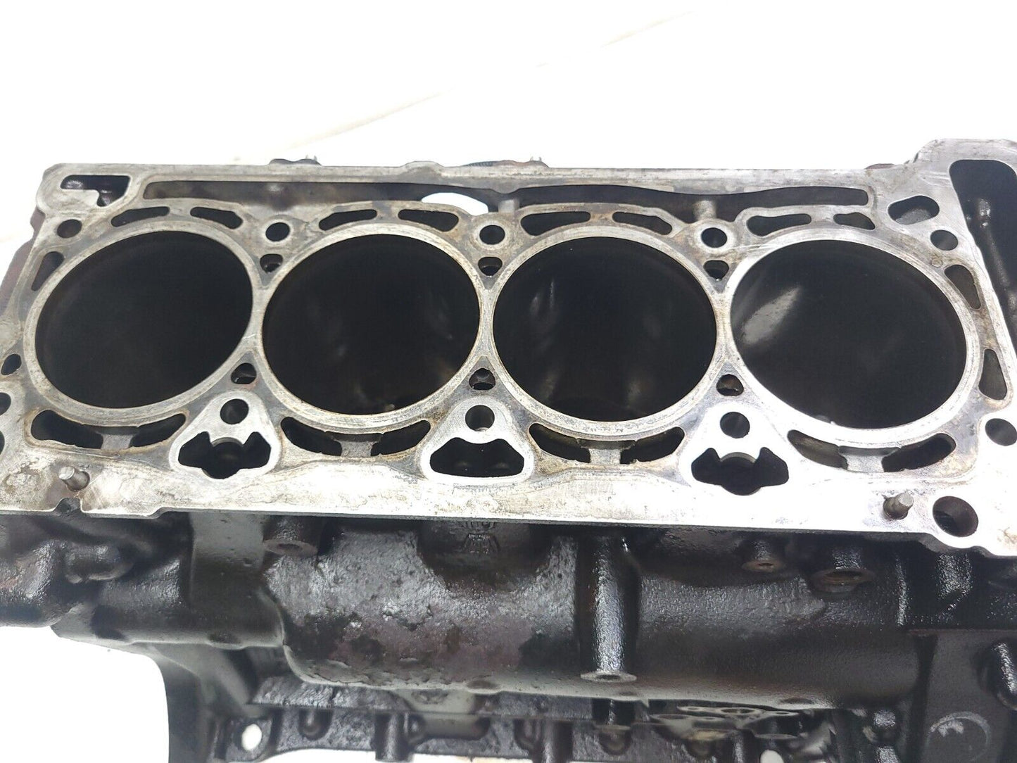 09 - 17 Volkswagen Tiguan Engine Cylinder Block 2.0t OEM