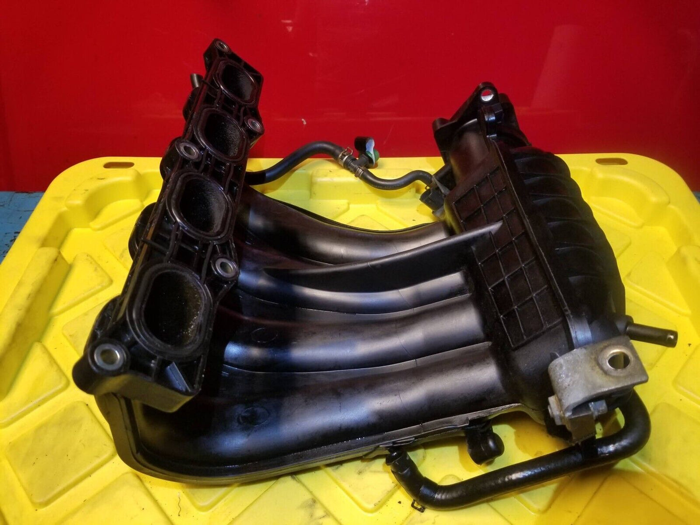 07 - 12 Nissan Sentra Intake Manifold 2.0l OEM