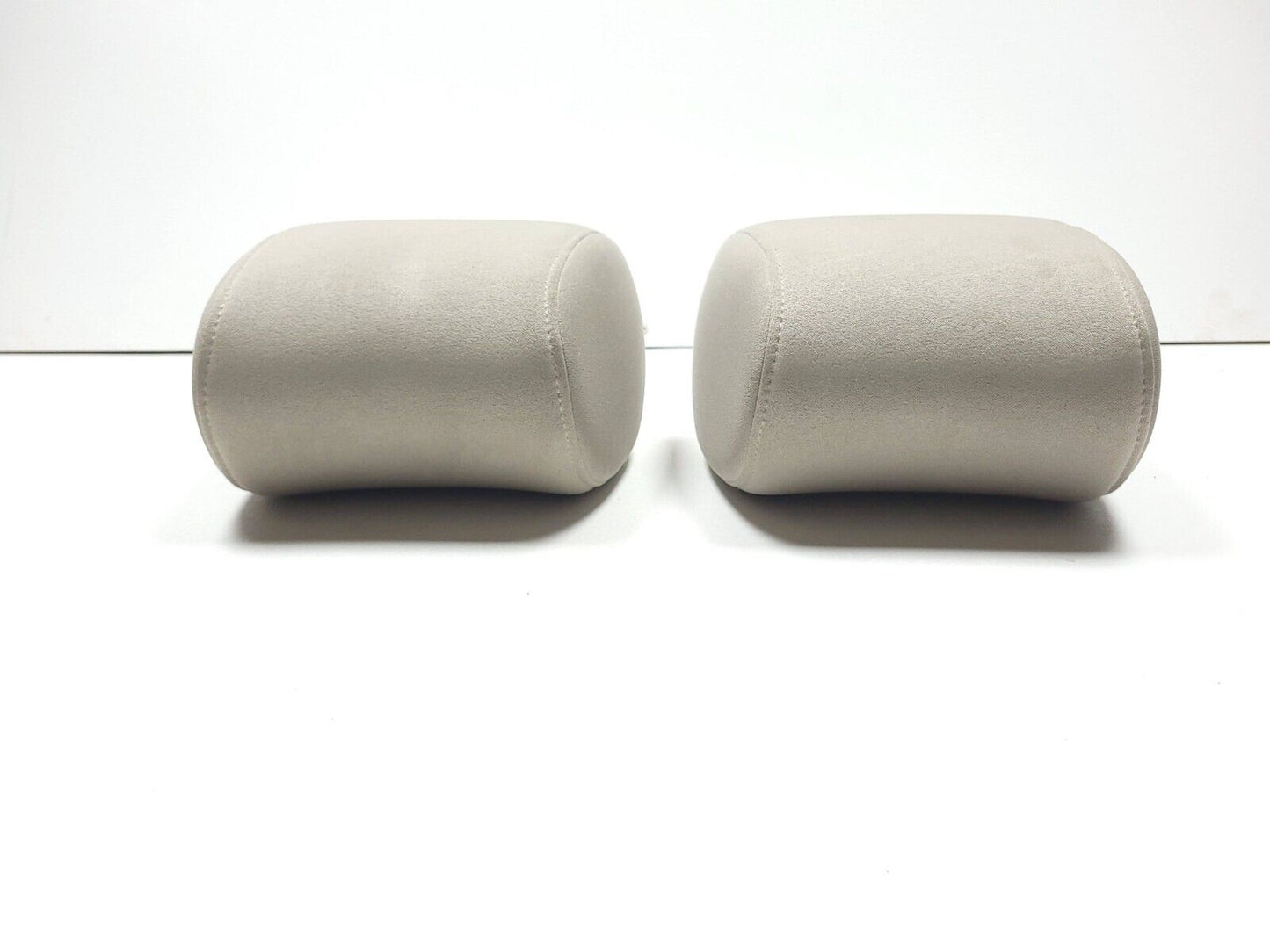 2007 - 2009 Mazda Cx-7 Headrest Front Seat Pair OEM