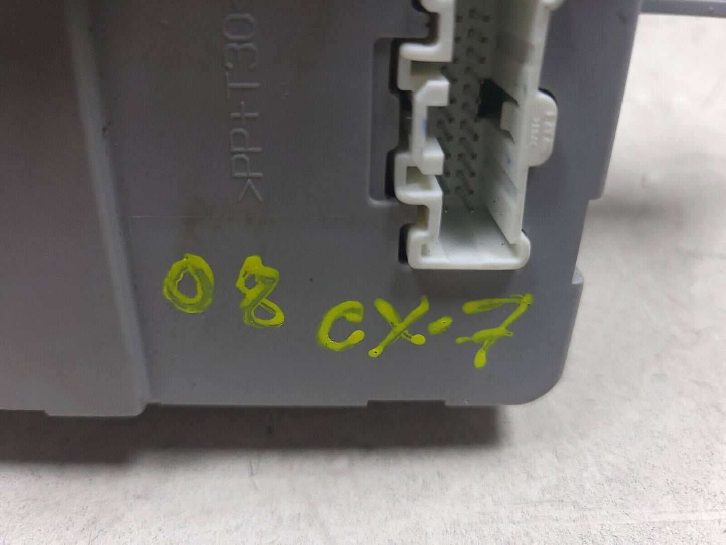 2007 - 2009 Mazda Cx-7 Bcm Body Control Module Unit OEM