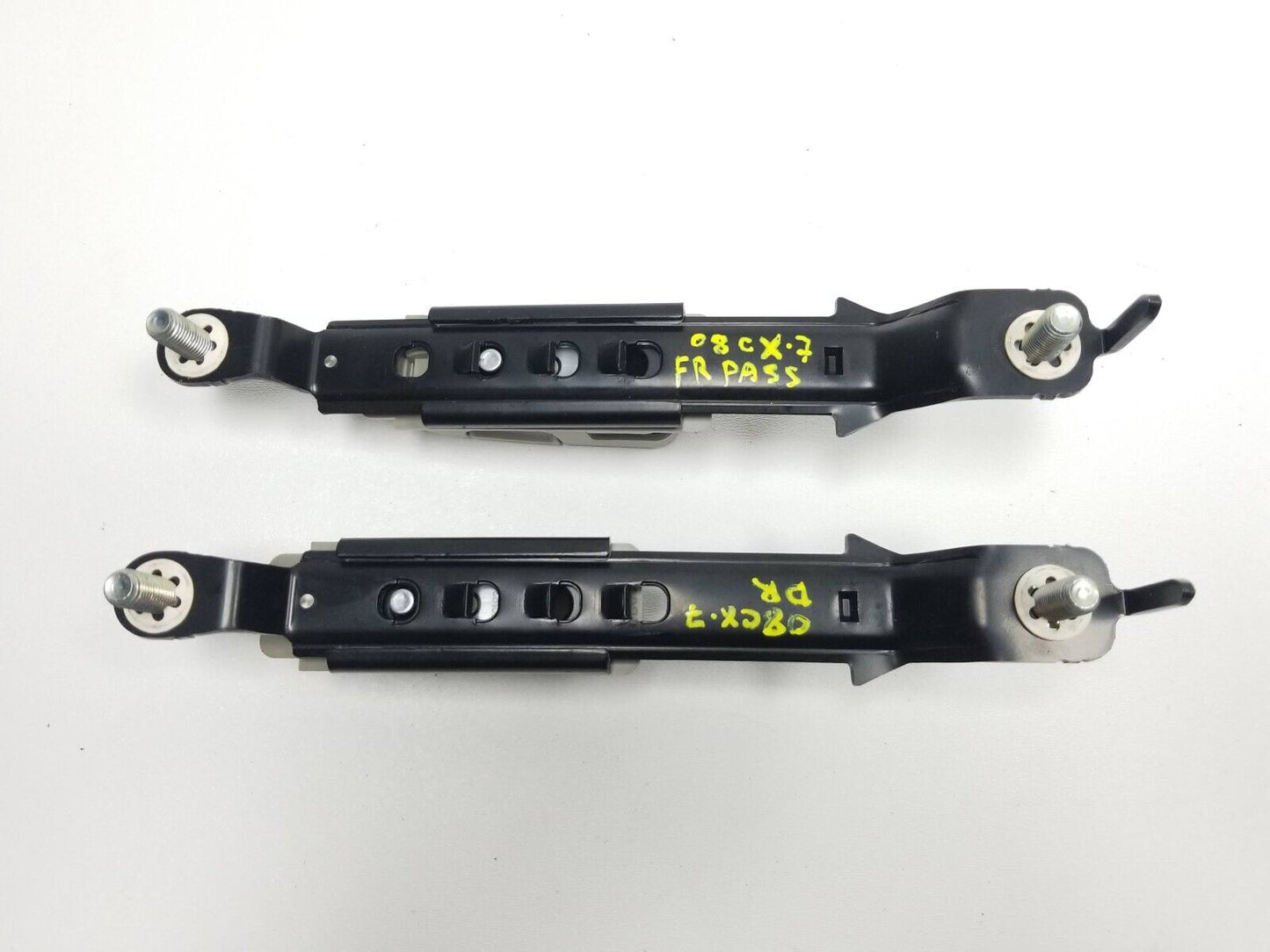 07-09 Mazda Cx-7 Front Seat Belt Adjuster Driver & Passenger Side Pair OEM