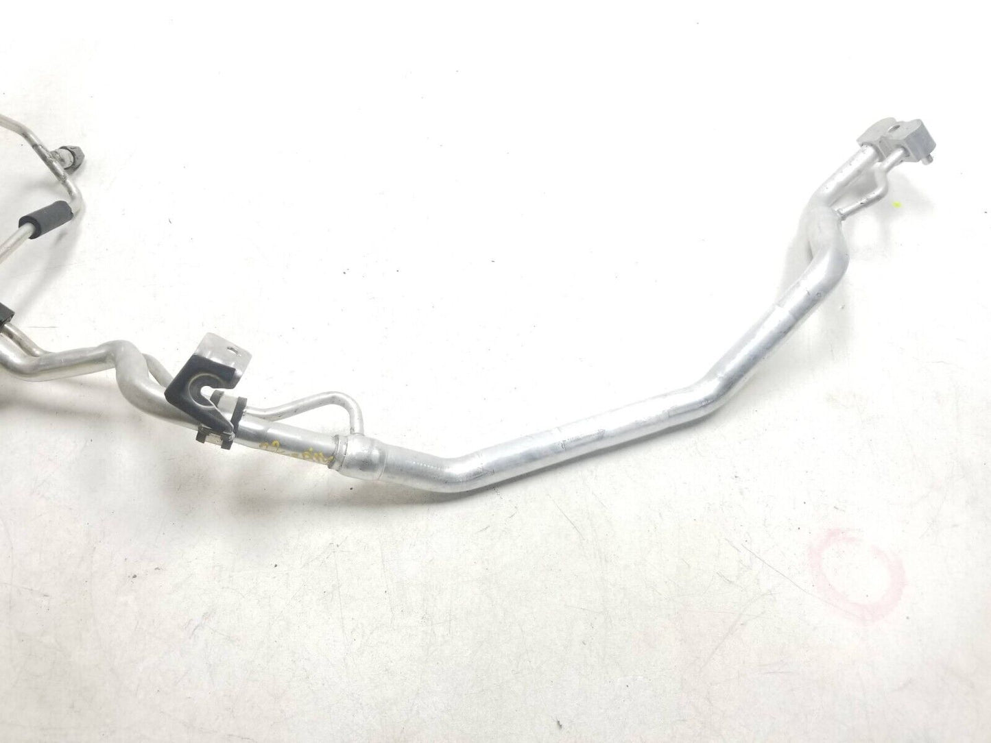 2021 - 2023 Chevrolet Trailblazer Ac Hose Line Pipe 1.3l OEM