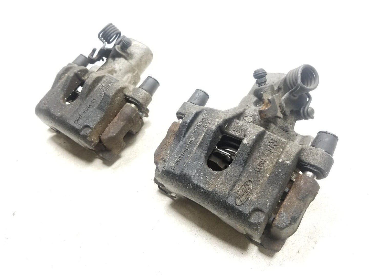 12 - 18 Ford Focus Rear Brake Caliper Left & Right Pair OEM