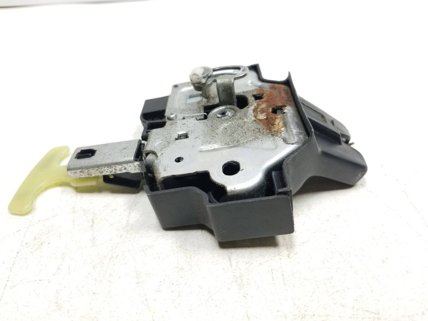 2007 - 2011 Toyota Camry Trunk Lid Lock Actuator OEM