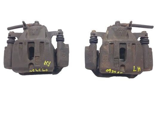 2003-2009 Lexus Rx Toyota Highlander Front Brake Caliper Left & Right Pair. 6404