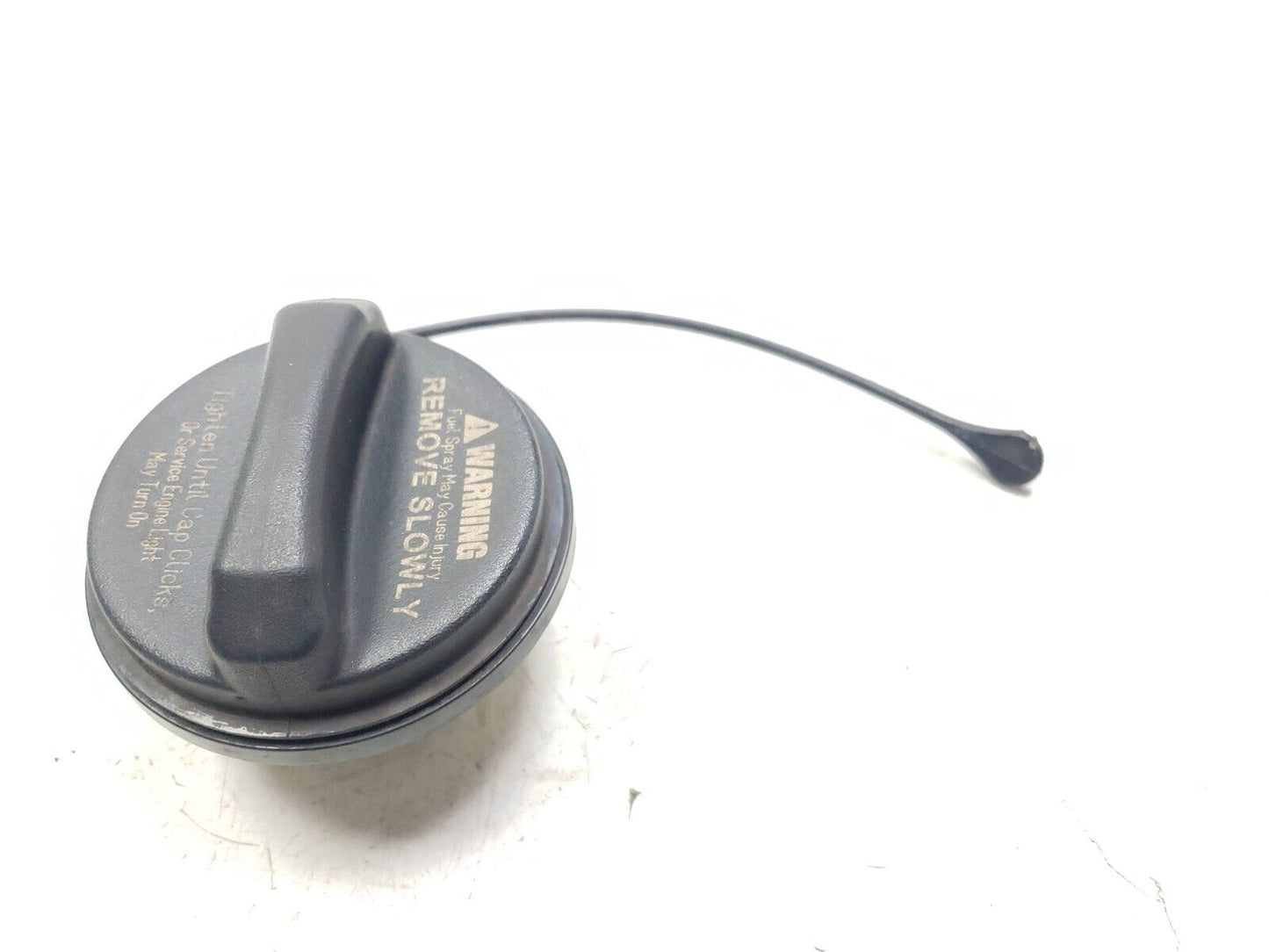 2007 - 2010 Hyundai Elantra Fuel Tank Gas Cap OEM