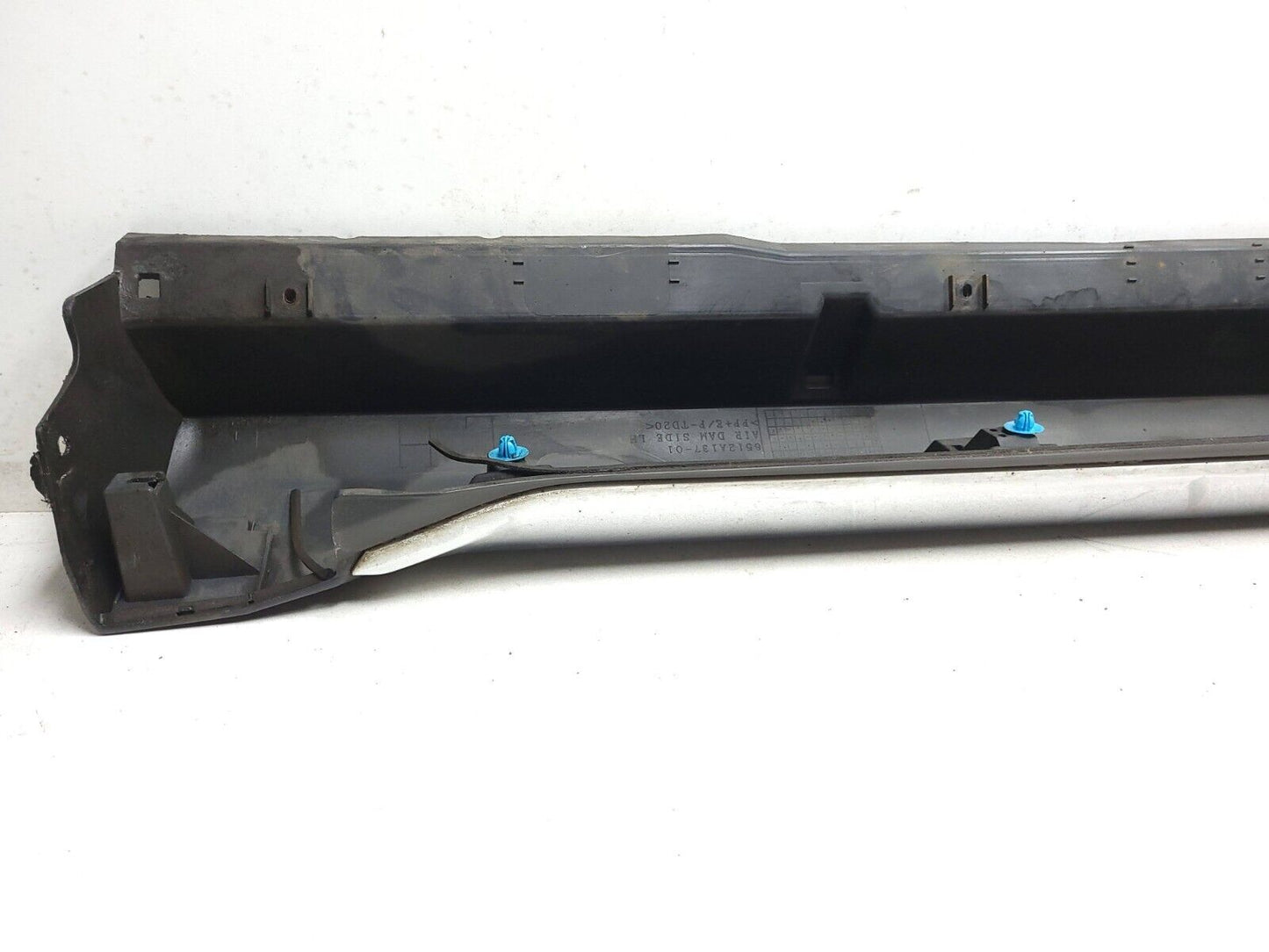 07-09 Mitsubishi Outlander Rocker Panel Skirt Molding Left & Right OEM