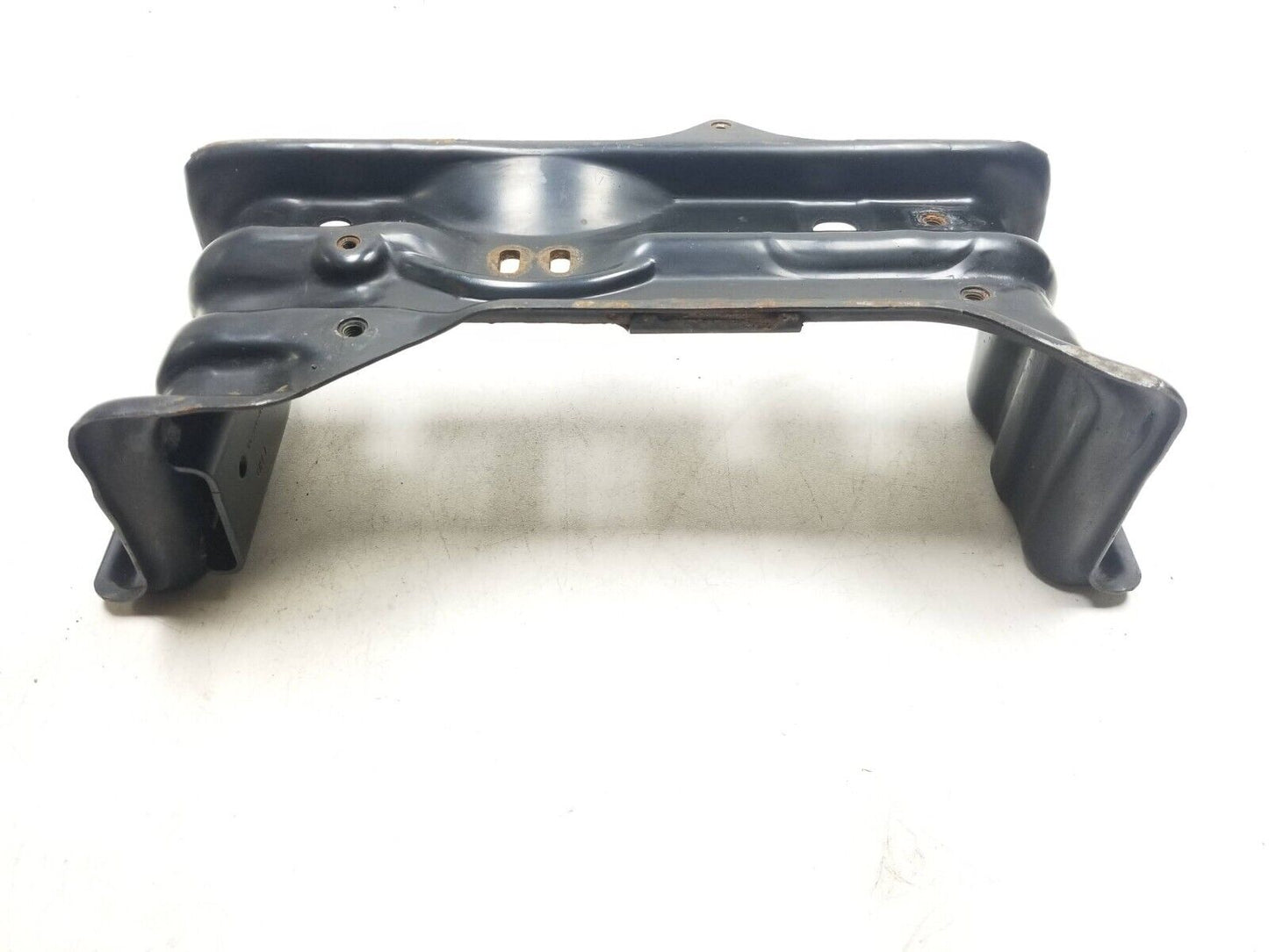 2016 - 2022 Dodge Durango Automatic Transmission Mount Bracket 3.6l OEM