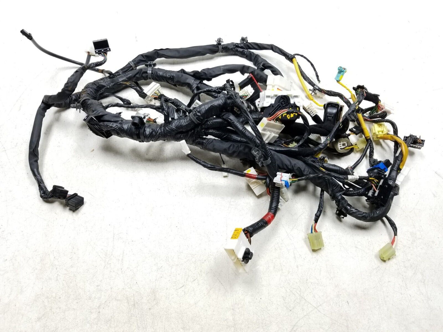 12 - 17 Hyundai Accent Dashboard Dash Wire Harness  91710-1r253 OEM