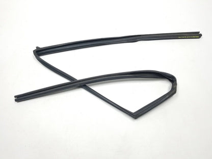 07-12 Mazda Cx-7 Door Window Belt Seal Molding Strip Rear Passenger Side OEM