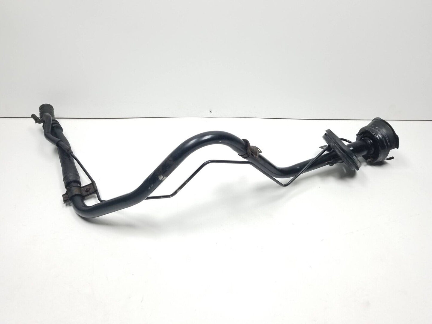 07-12 Mazda Cx-7 Fuel Tank Filler Neck Hose Pipe OEM