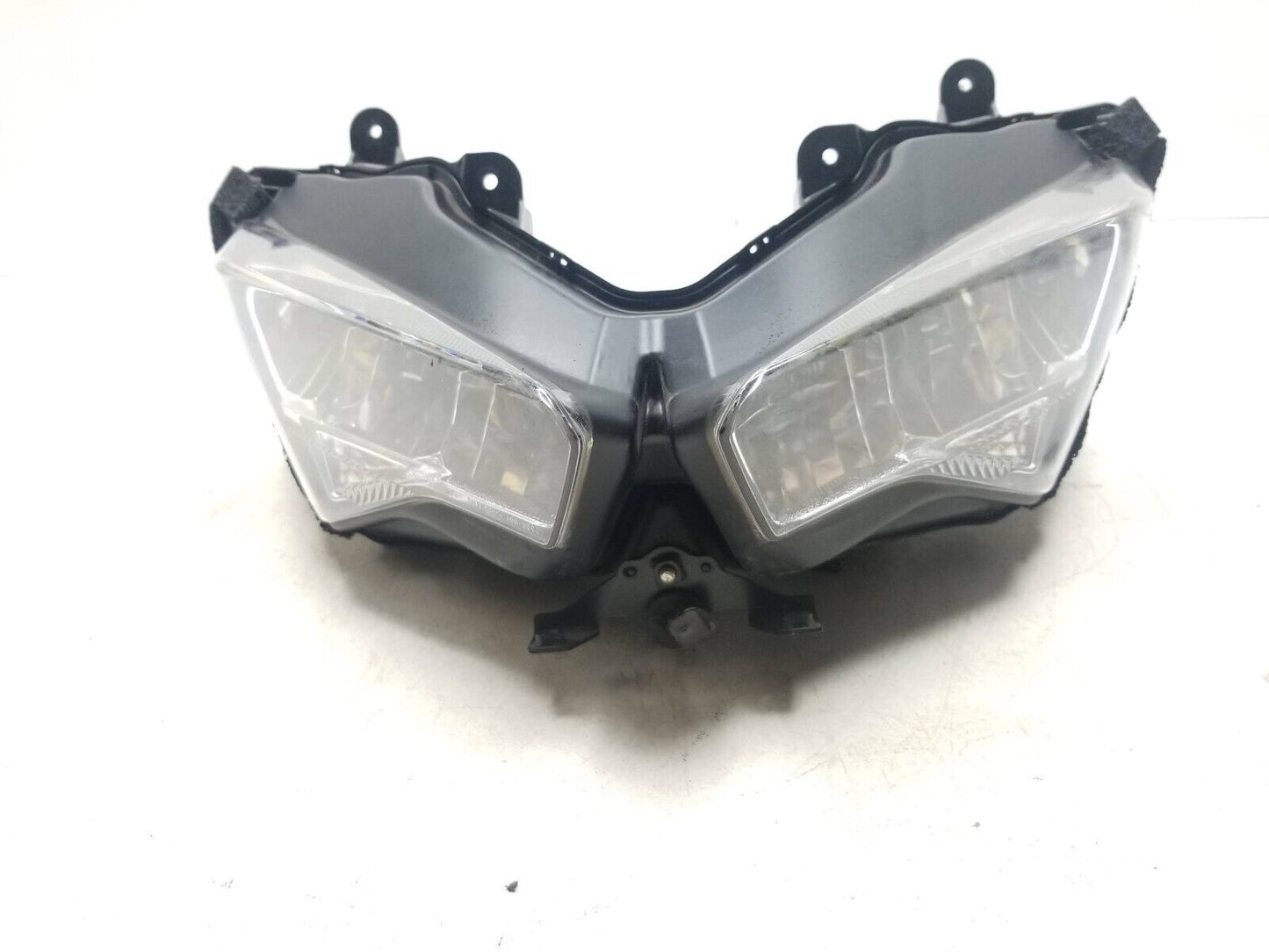 2018 - 2023 Kawasaki Ninja 400 Ex400 Headlight *has Broken Tab*