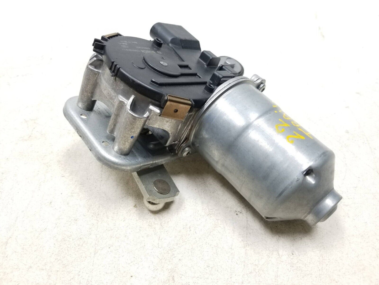 2021 - 2023 Chevrolet Trailblazer Front Windshield Wiper Motor OEM