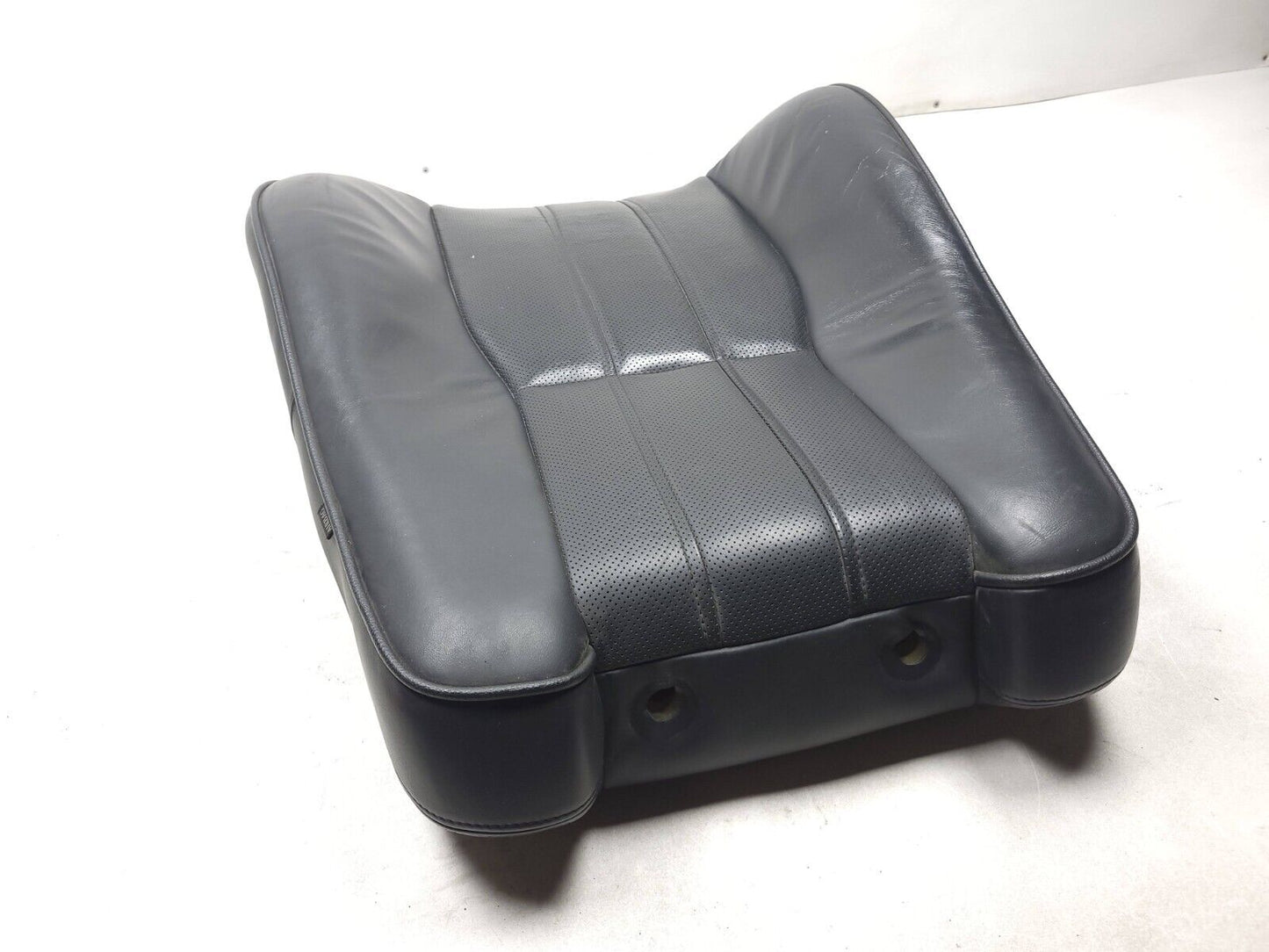 06-12 Range Rover Front Seat Back Upper Cushion Driver Left Side OEM